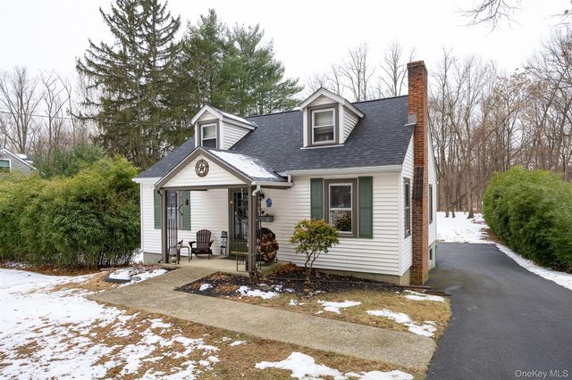 28 Red Oaks Mill Road, Lagrangeville, NY 12603