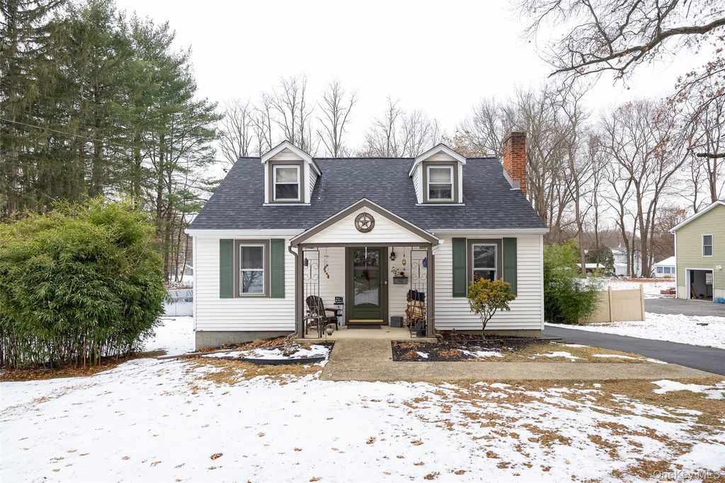 28 Red Oaks Mill Road, Lagrangeville, NY 12603