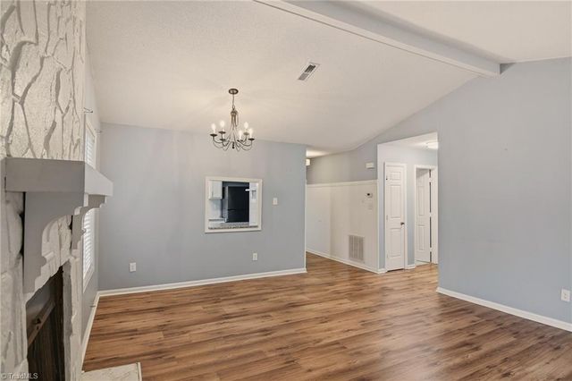 118 Cloister Oaks Circle, Winston-salem, NC 27127