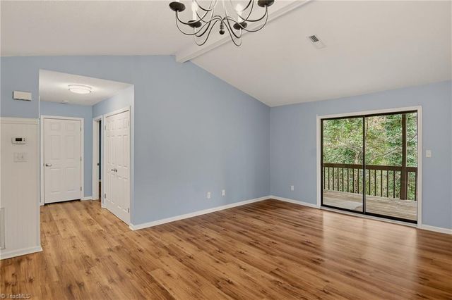 118 Cloister Oaks Circle, Winston-salem, NC 27127