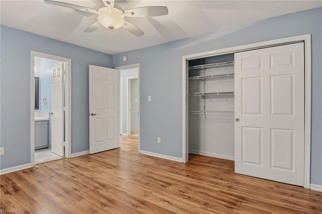 118 Cloister Oaks Circle, Winston-salem, NC 27127