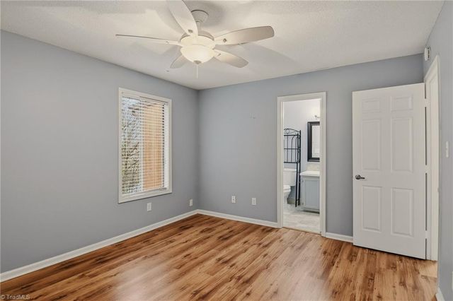 118 Cloister Oaks Circle, Winston-salem, NC 27127