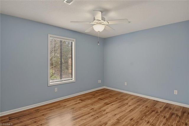 118 Cloister Oaks Circle, Winston-salem, NC 27127