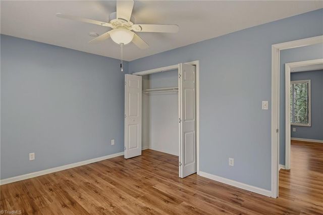 118 Cloister Oaks Circle, Winston-salem, NC 27127