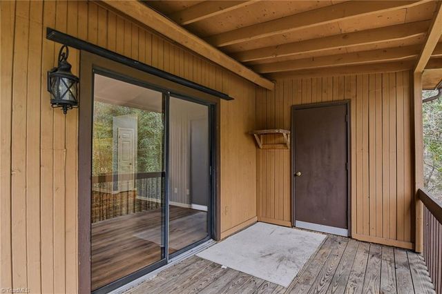 118 Cloister Oaks Circle, Winston-salem, NC 27127