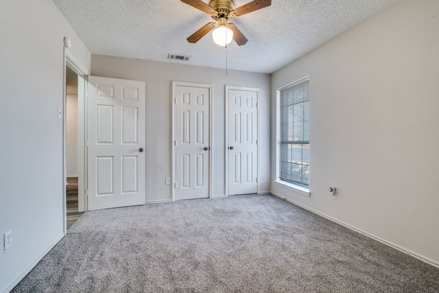 1014 Courtney Drive, Mesquite, TX 75150