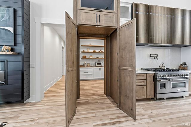 50678 Dolph Road, Elkhart, IN 46514