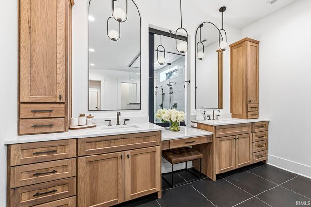 50678 Dolph Road, Elkhart, IN 46514