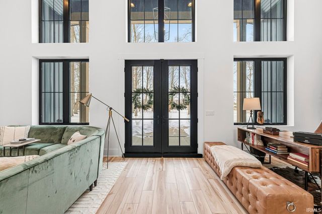 50678 Dolph Road, Elkhart, IN 46514