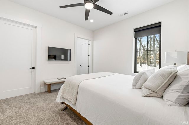 50678 Dolph Road, Elkhart, IN 46514