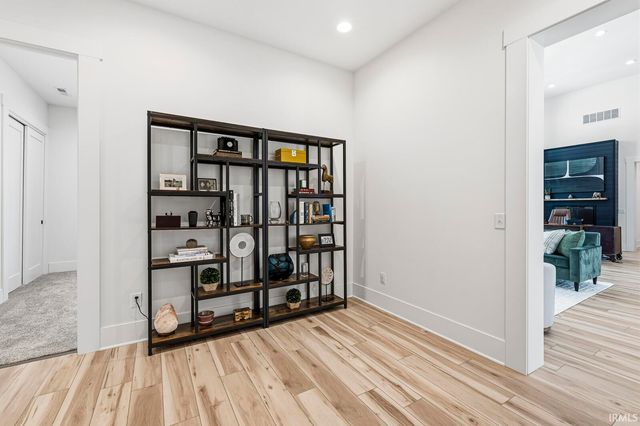 50678 Dolph Road, Elkhart, IN 46514