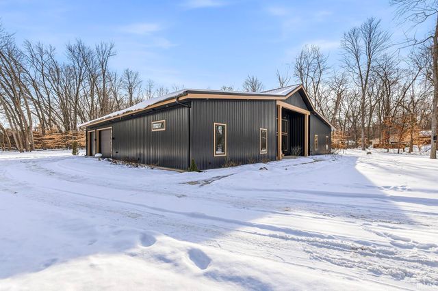50678 Dolph Road, Elkhart, IN 46514