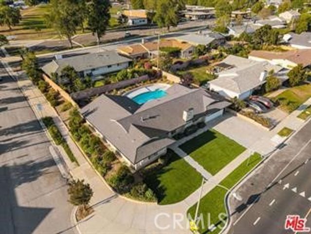 91 W Gainsborough, Thousand Oaks, CA 91360
