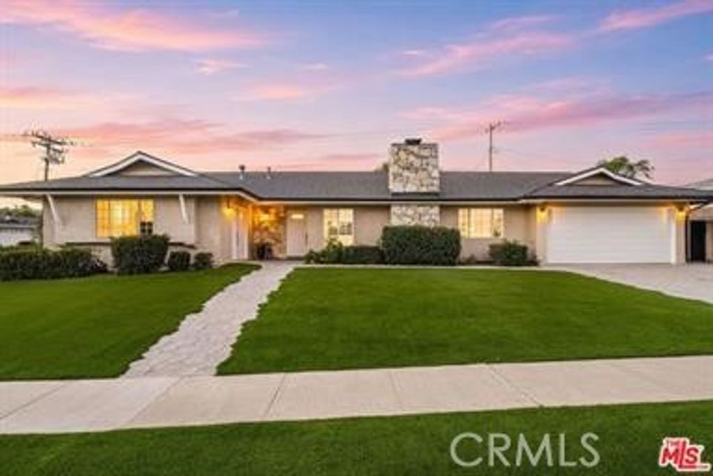 91 W Gainsborough, Thousand Oaks, CA 91360