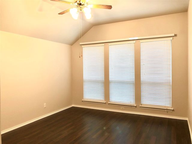 1216 Badbury Lane, Grand Prairie, TX 75052