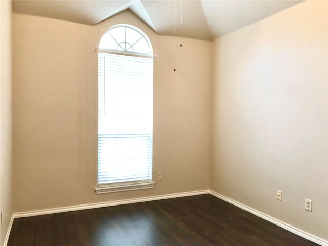 1216 Badbury Lane, Grand Prairie, TX 75052