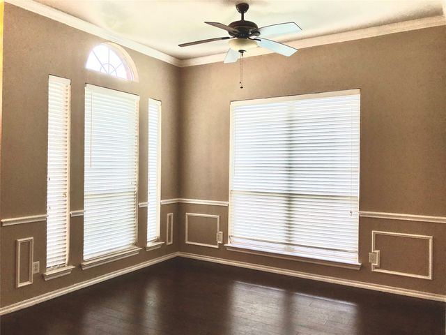 1216 Badbury Lane, Grand Prairie, TX 75052