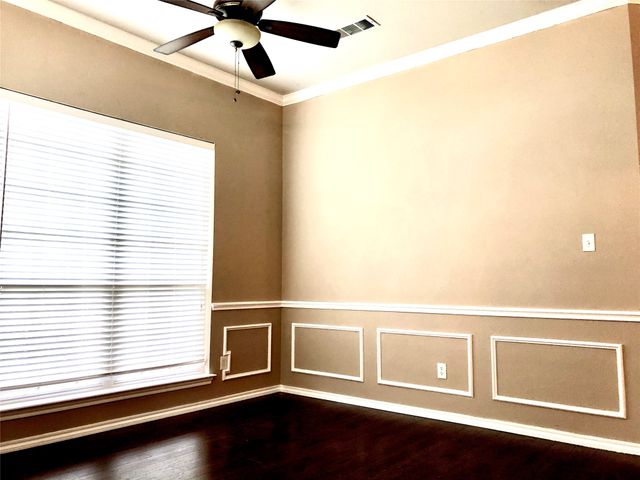 1216 Badbury Lane, Grand Prairie, TX 75052