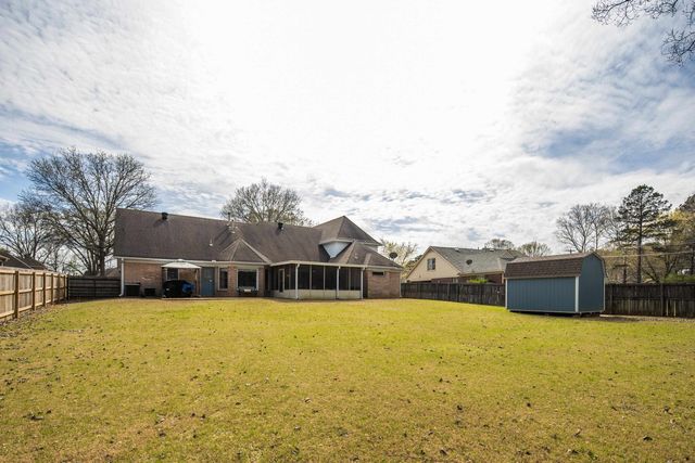 440 ASHTON WOODS CT, Collierville, TN 38017