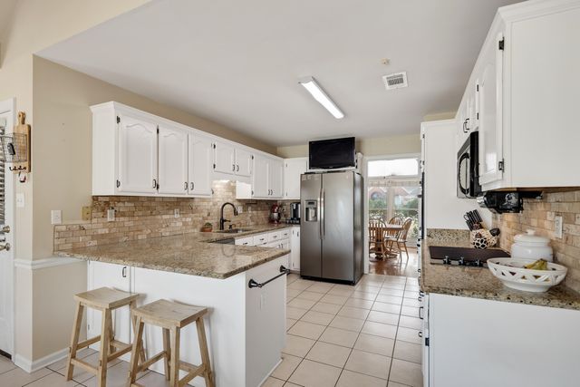 440 ASHTON WOODS CT, Collierville, TN 38017