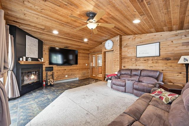 2718 Bristol COURT, Waukesha, WI 53188