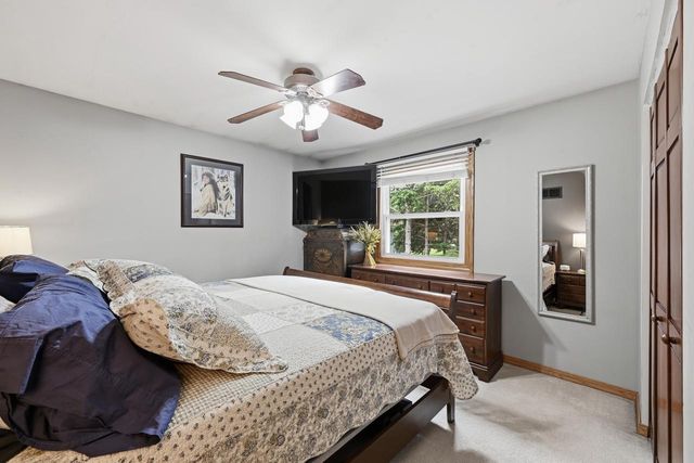 2718 Bristol COURT, Waukesha, WI 53188
