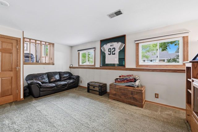 2718 Bristol COURT, Waukesha, WI 53188