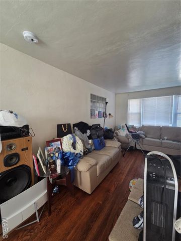 7148 Lillian Avenue, St Louis, MO 63121