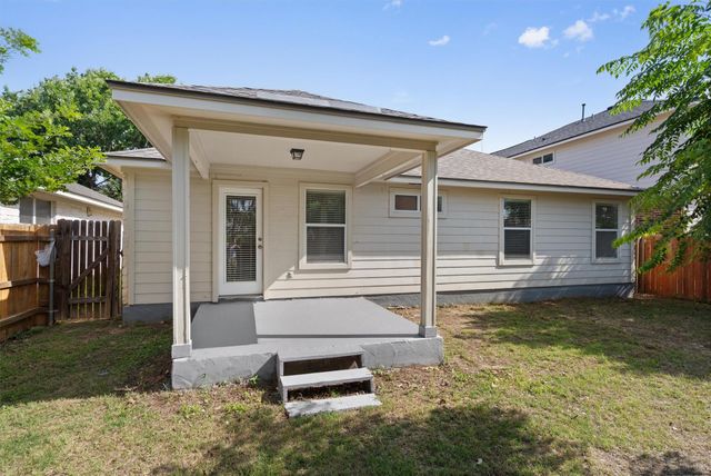 1322 Tumbling River DR, Leander, TX 78641