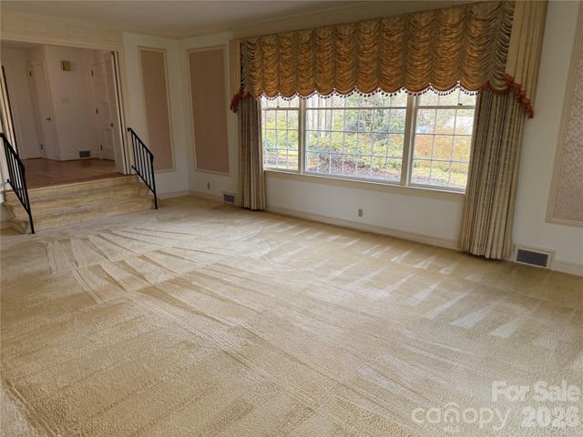 1320 Earlwood Road, Statesville, NC 28677