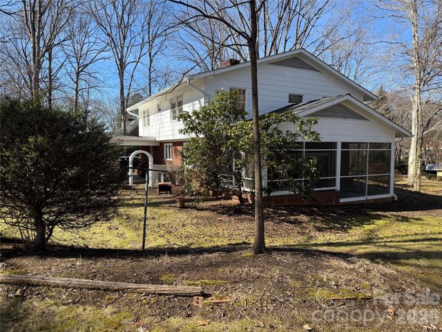 1320 Earlwood Road, Statesville, NC 28677