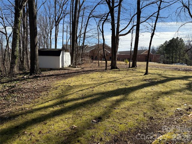 1320 Earlwood Road, Statesville, NC 28677