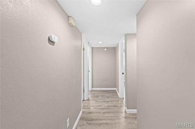 49 Marquette, Florissant, MO 63031