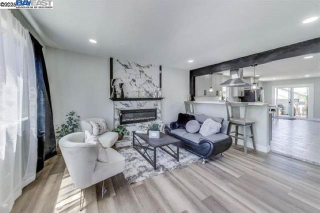 2131 Pomona Ave, Martinez, CA 94553