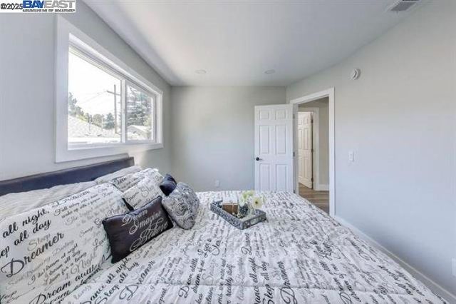 2131 Pomona Ave, Martinez, CA 94553