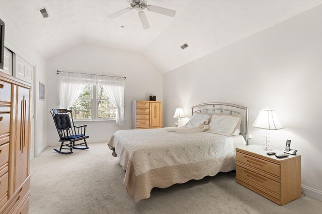 5 Northridge Dr 5, North Reading, MA 01864