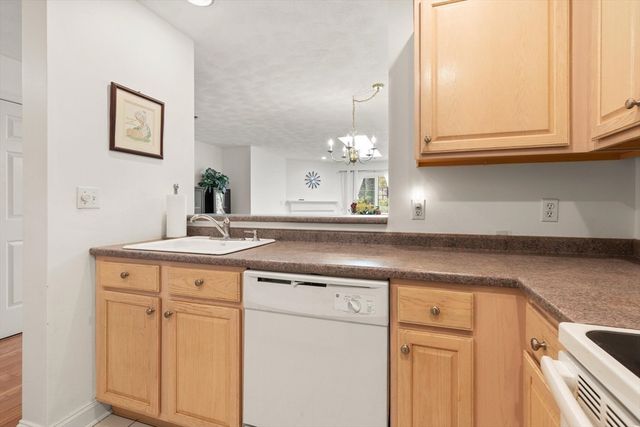 5 Northridge Dr 5, North Reading, MA 01864