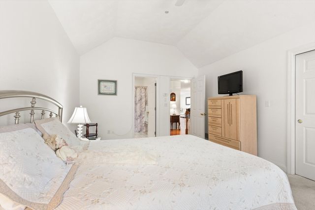 5 Northridge Dr 5, North Reading, MA 01864