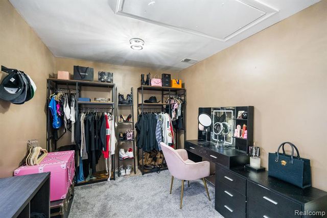 34126 Dryden Drive, Sterling Heights, MI 48312