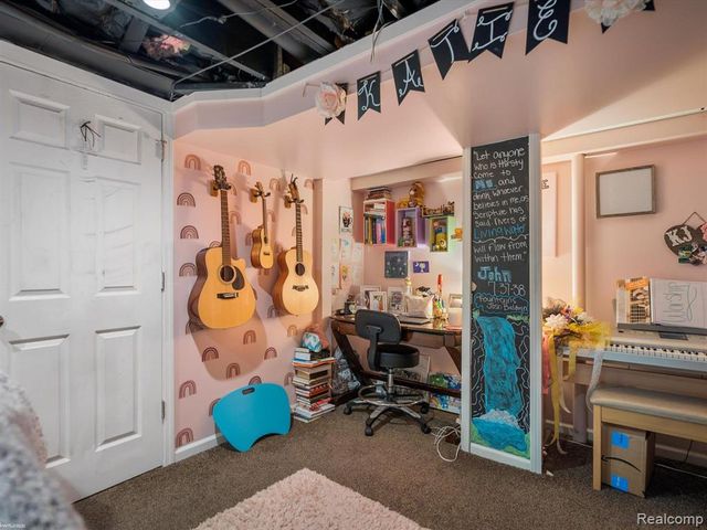 34126 Dryden Drive, Sterling Heights, MI 48312