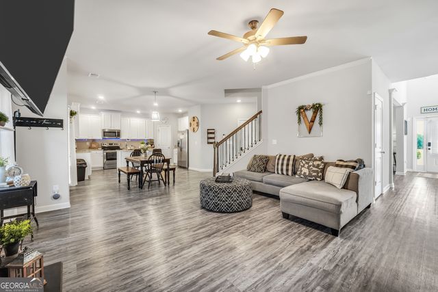 109 Expedition Drive, Ellenwood, GA 30294