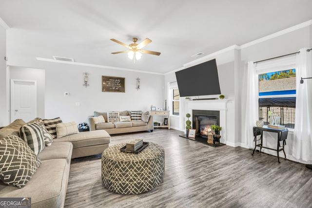 109 Expedition Drive, Ellenwood, GA 30294