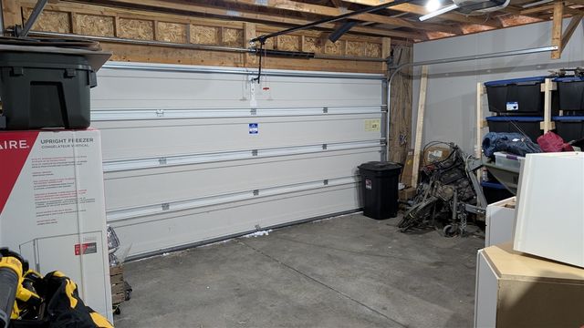 1601 W Mcmillan Road, Muskegon, MI 49445