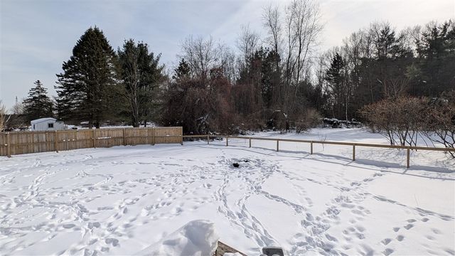 1601 W Mcmillan Road, Muskegon, MI 49445