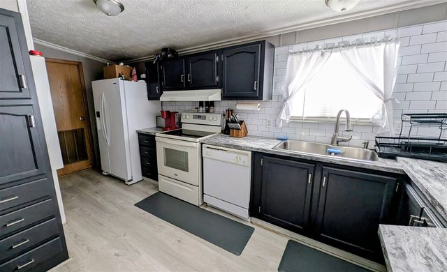 1601 W Mcmillan Road, Muskegon, MI 49445