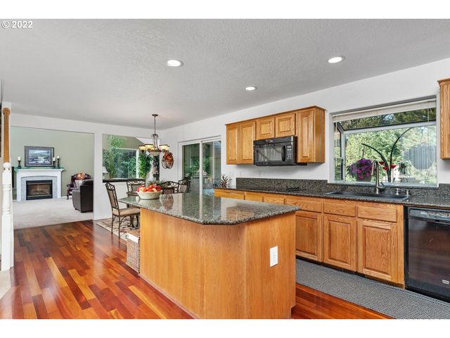 13610 Ne 223RD Ct, Brush Prairie, WA 98606