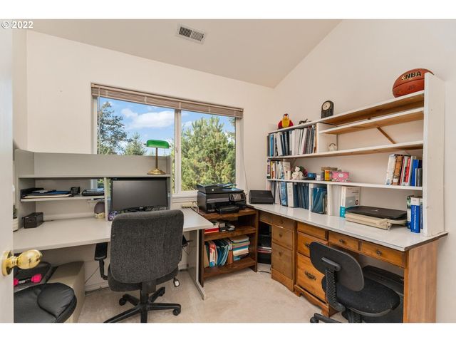 13610 Ne 223RD Ct, Brush Prairie, WA 98606