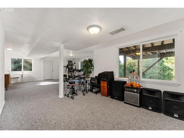 13610 Ne 223RD Ct, Brush Prairie, WA 98606