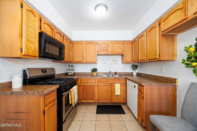 9232 Morelia Road, El Paso, TX 79907