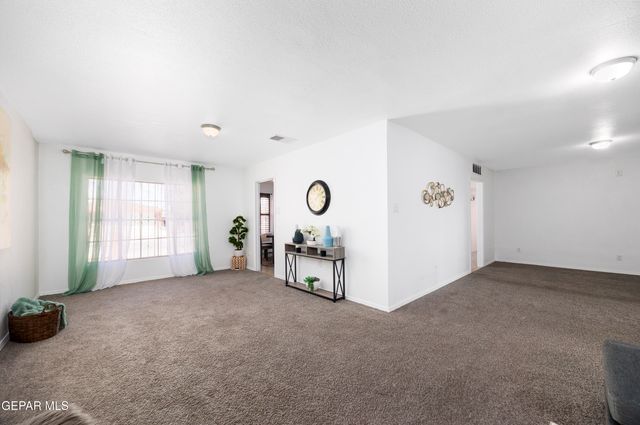 9232 Morelia Road, El Paso, TX 79907